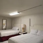 Super Inn Motel